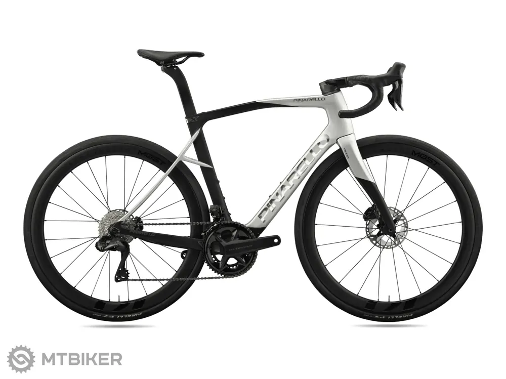 Zlevněný Pinarello X7 Ultegra Di2 kolo, xpeed saturn silver