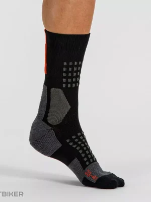 Autentický Sportful APEX ponožky, černá/červená