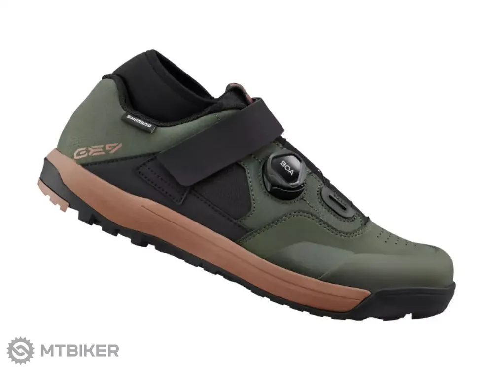 Shimano SH-GE900 tretry, zelené Novinka
