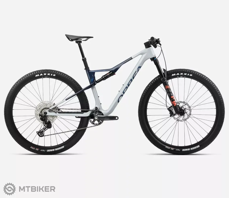 Orbea OIZ M30 29 kolo, halo silver/blue carbon view Pouze Dnes
