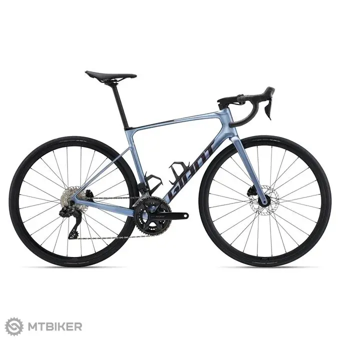 Akční Cena Giant Defy Advanced 1 kolo, frost silver/cordovan