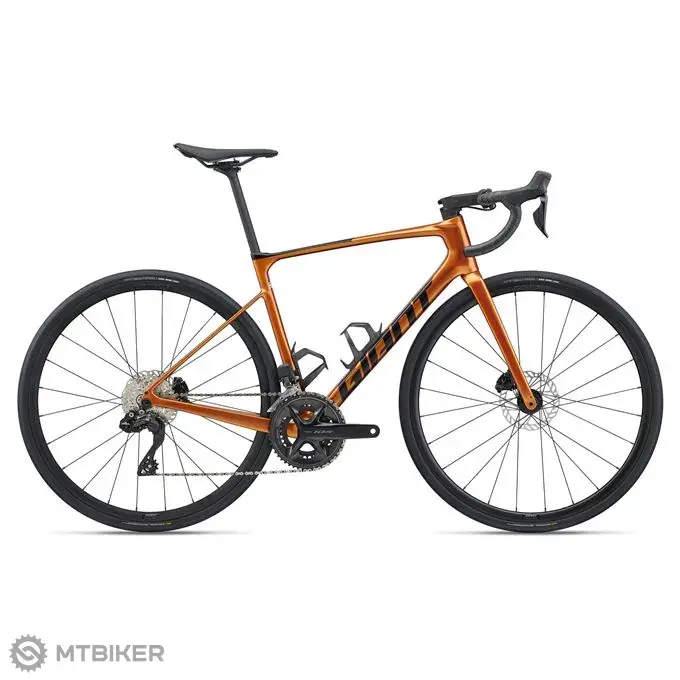 Giant Defy Advanced 1 kolo, solar flare Nejlepší Volba