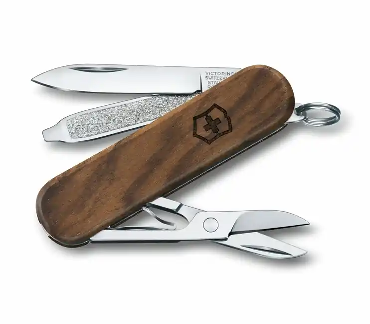 Aktuální Victorinox Classic SD Wood multifunction knife 58 mm, walnut wood, 5 functions