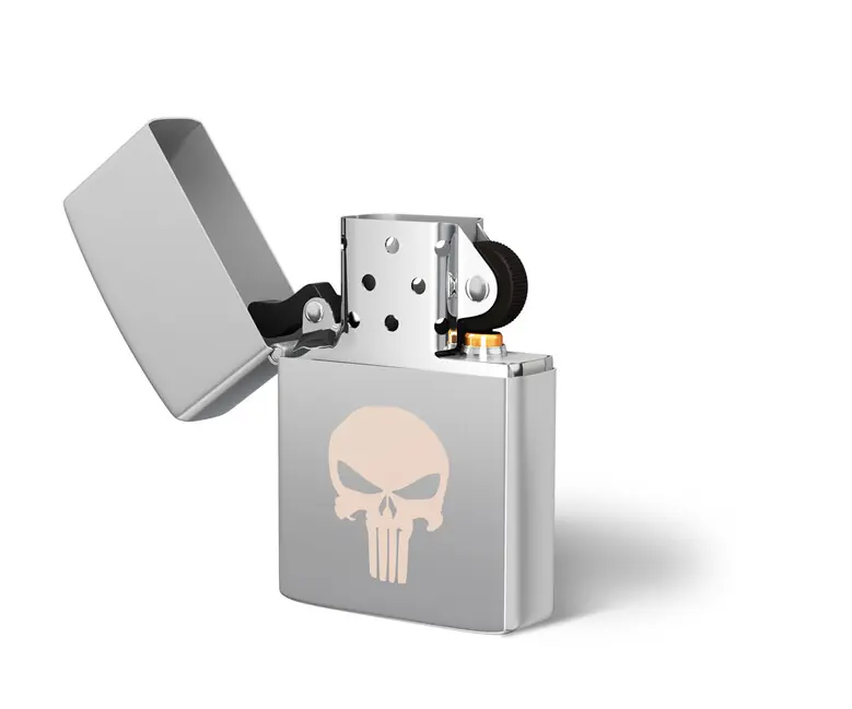 Bezpečná Platba DRAGOWA benzínový zapalovač s gravírováním Punisher, stříbrný