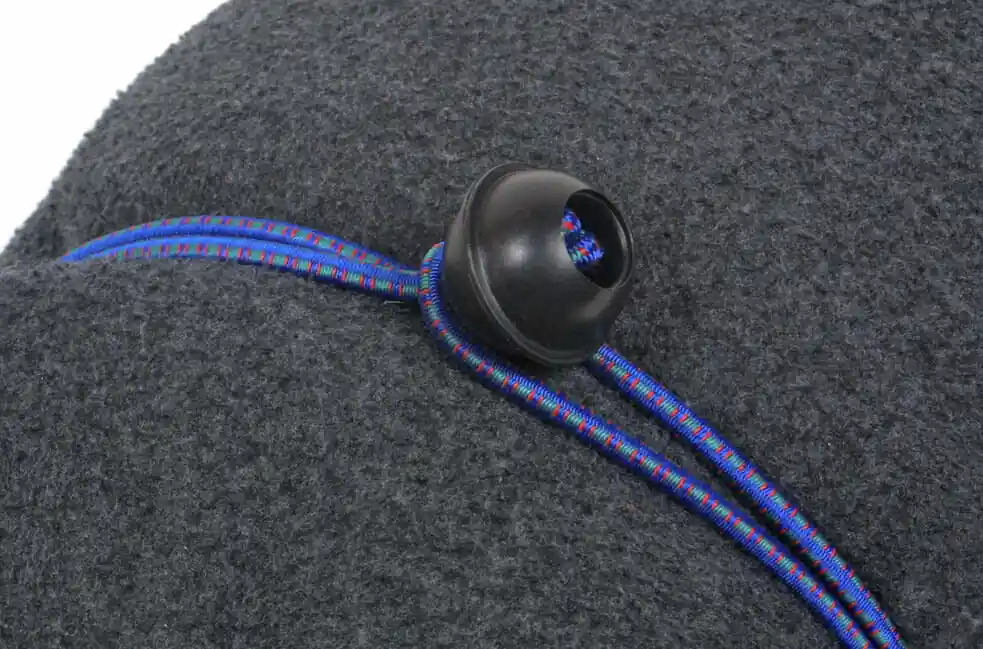 Bungee šňůry Coghlans pro spací pytle a matrace do auta 2 ks Oblíbený