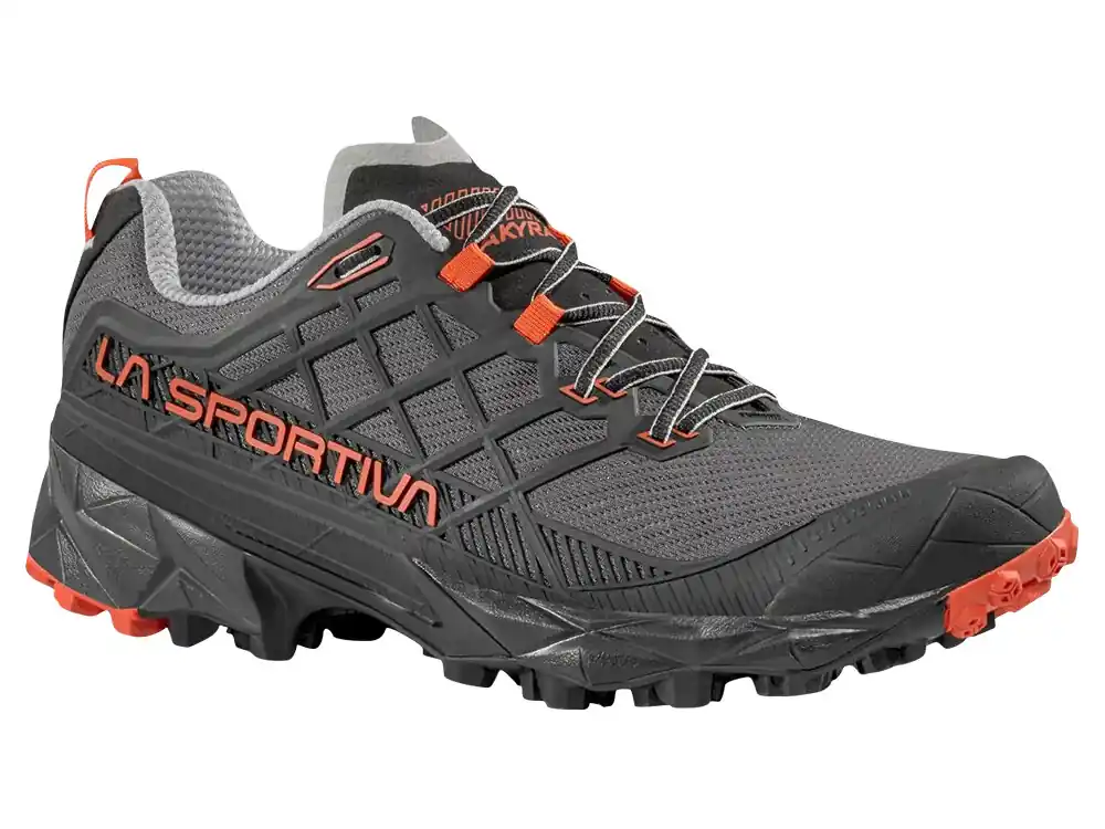 Speciální Cena La Sportiva Akyra II, Carbon/Cherry Tomato - pánské boty