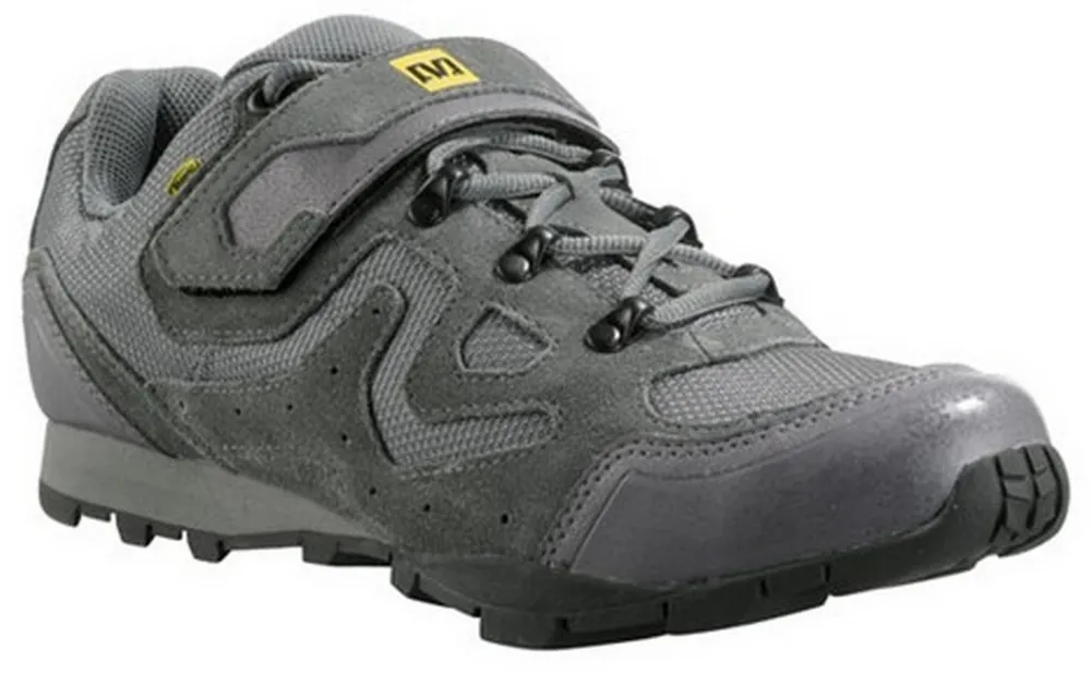 Must-Have Mavic Alpine tretry grey