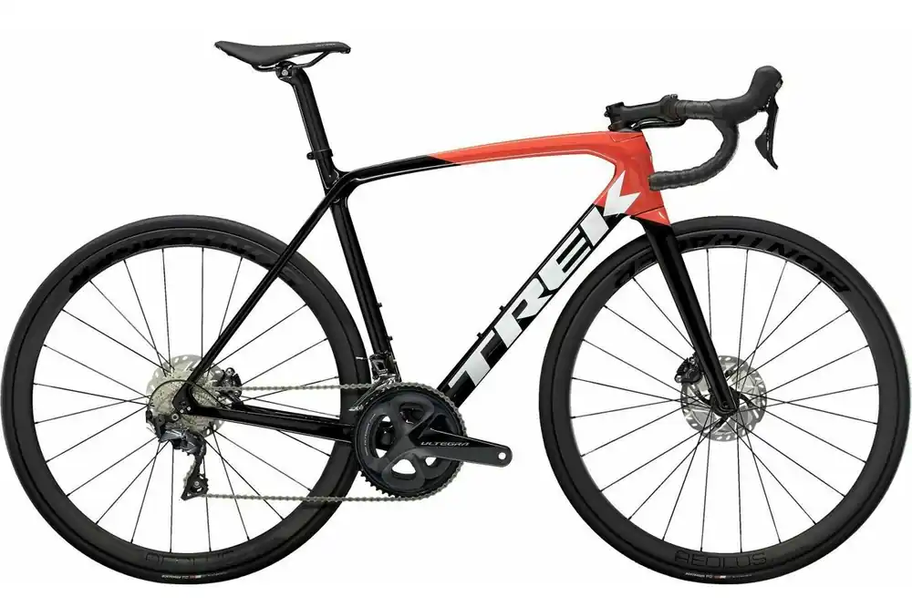 Silniční kolo Trek Emonda SL 6 Disc Pro - Půjčovna Levný
