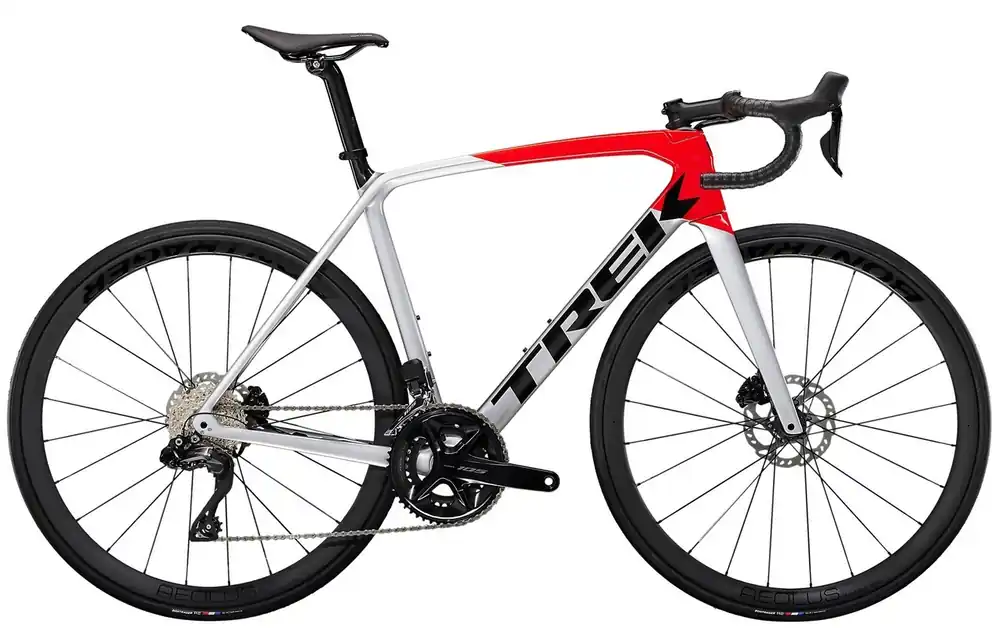 Objednat Nyní Silniční kolo Trek Emonda SL 6 Pro Di2 Quicksilver/Radioactive Red