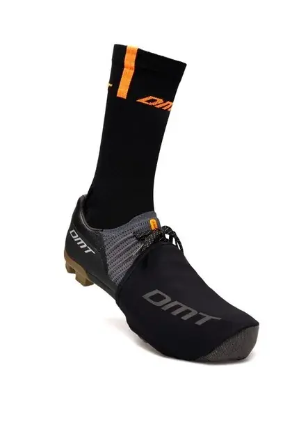 DMT Toe Cap M/L černá Horká Nabídka