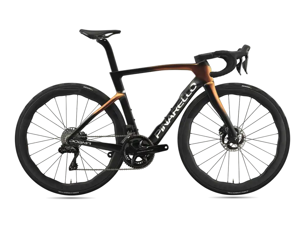 Pinarello Dogma F Dura Ace Di2 2x12 DB (MY26) 575 černá/zlatá Dokud Zásoby Vydrží