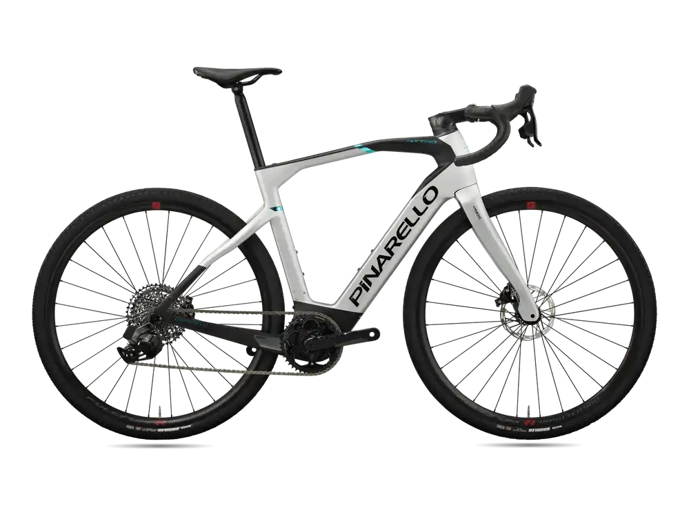 Pinarello NYTRO GRAVEL E5 SRAM Rival eTap AXS DB 1x12 XPLR (MY25) 550 šedá Autentický