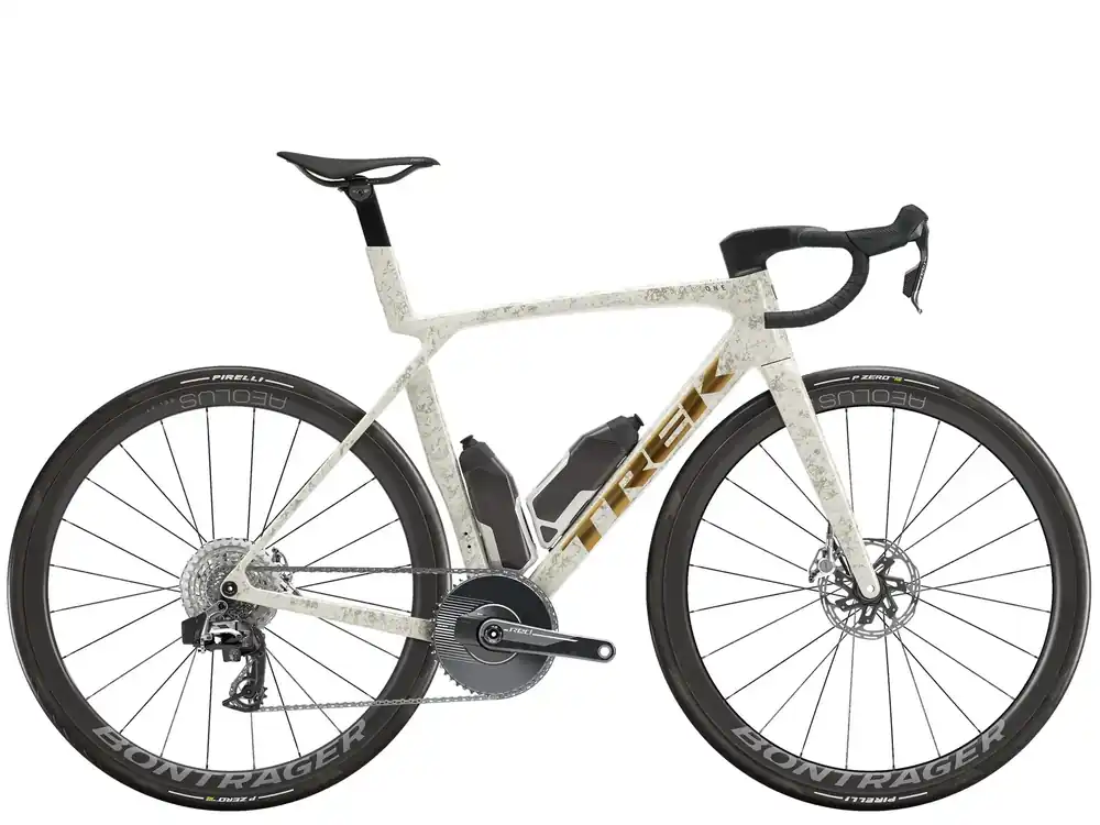 Trek Madone SLR 9 AXS 1x Gen 8 ML bílá/zlatá Odeslání Ihned