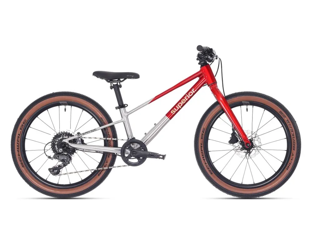 Omezená Nabídka Kolo SUPERIOR Team 20 2026 Gloss Brushed Alu/Red