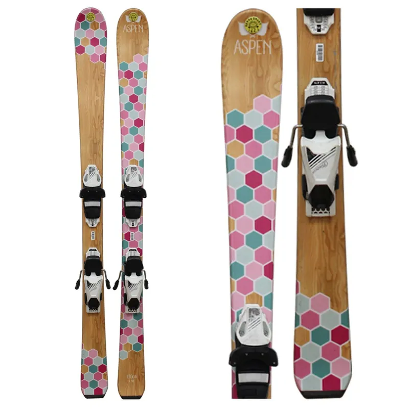 Víkendová Akce ASPEN SKIS Hexagon
